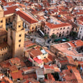 In che modo la Sicilia è separata dall'Italia?